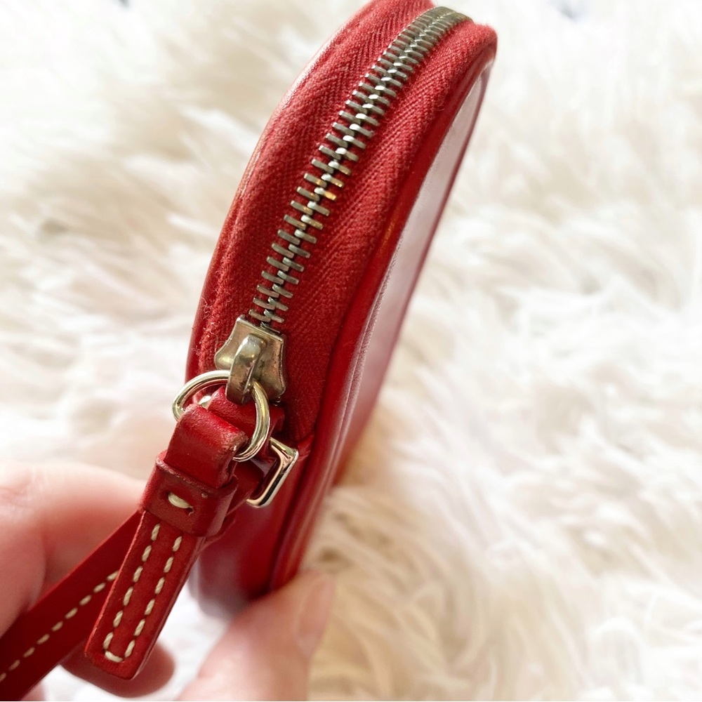 COACH vintage Red Leather Wristlet - Picture 3 of 10